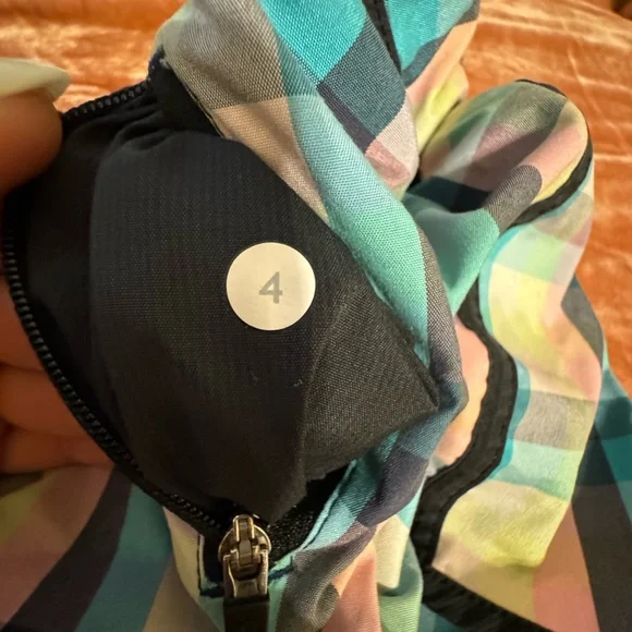 Lululemon Tracker Short II *2-way Stretch
Wee Wheezy Check Bleached Coral Cadet - Picture 8 of 10